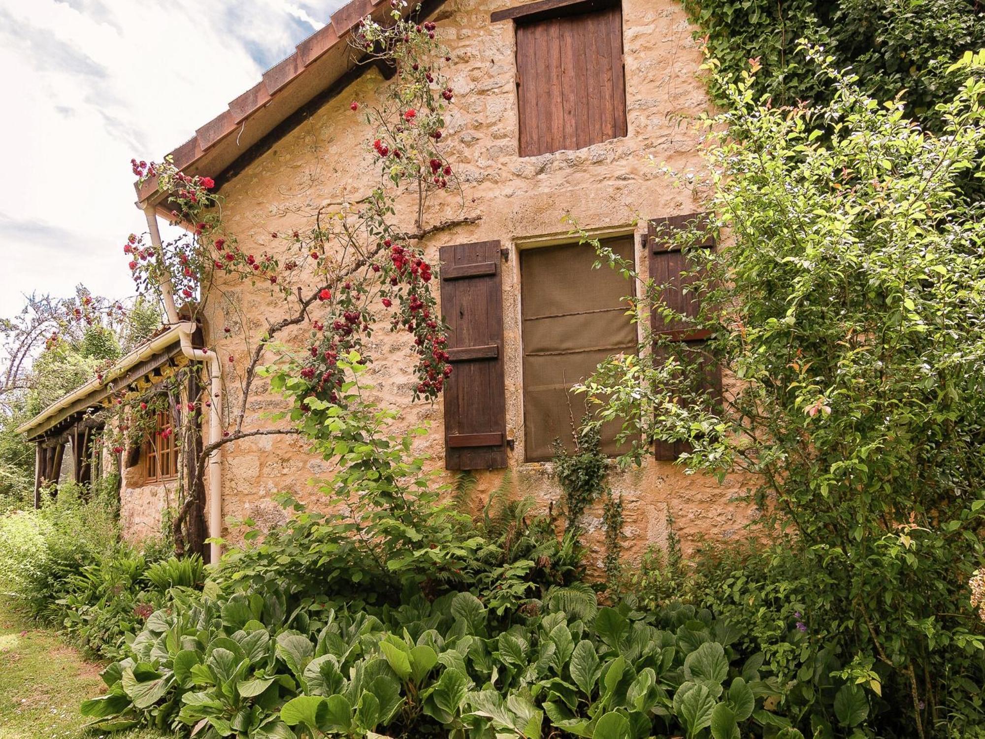 Cottage In Les Eyzies De Tayac Sireuil With Pool Meyrals Exterior photo
